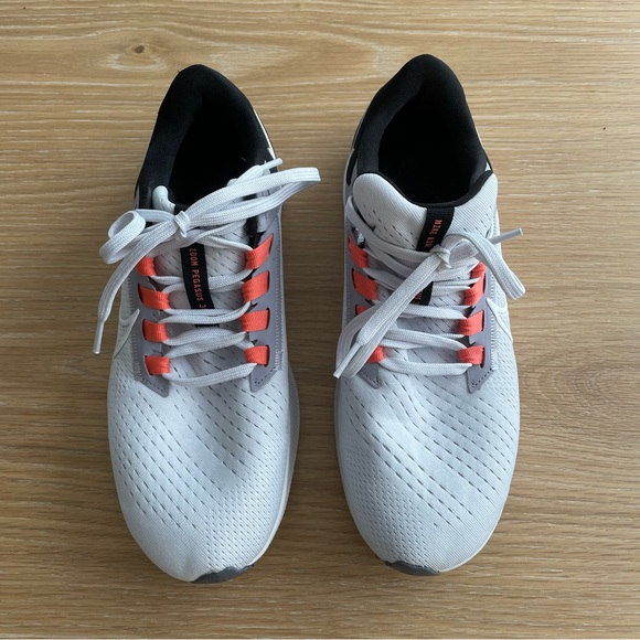 Nike Air Zoom Pegasus 38 Roadrunning Shoes - Size 9 - Picture 6 of 10
